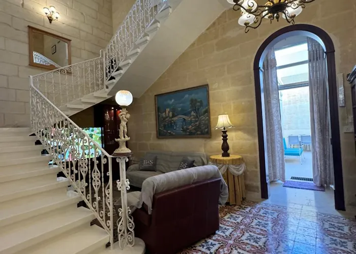 B&s 1940 House Of Character Zejtun, Malta