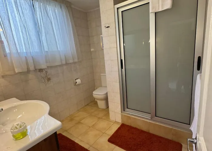 B&s 1940 House Of Character Zejtun, Malta *